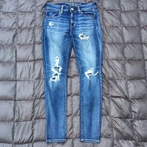 American eagle distressed jeans